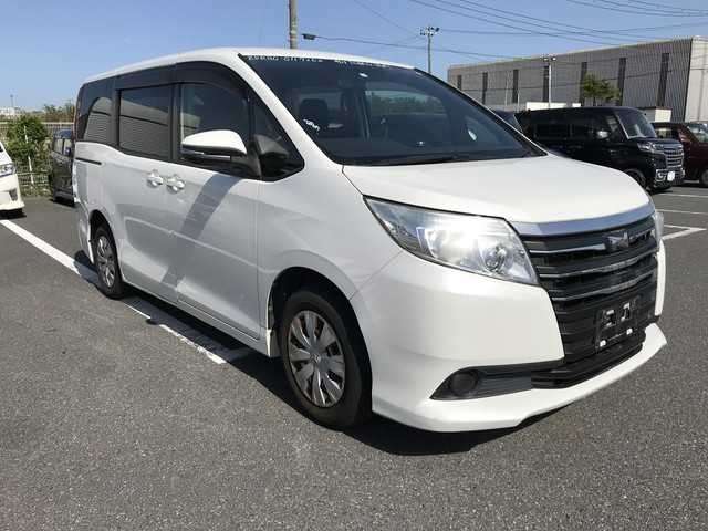 Toyota Noah 2018 2000CC Image