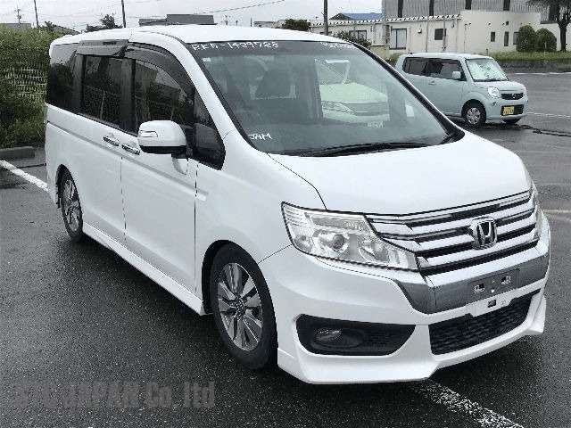 Honda Stepwegan 2008 2000CC Image