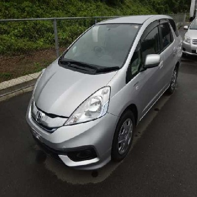 Honda Fit Shuttle Hybrid 2011 1300Cc Image