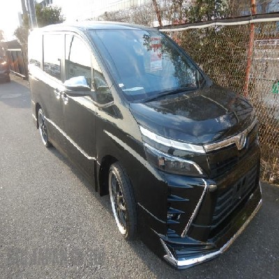 Toyota Voxy 2014 2000cc Image