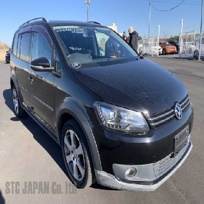 Volkswagen Golf Touran 2012 1400cc Image