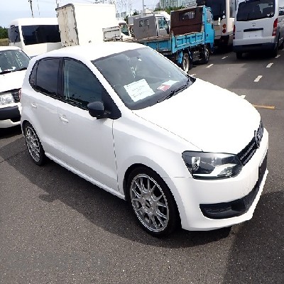 VOLKSWAGEN  POLO 2010 1200 CC Image
