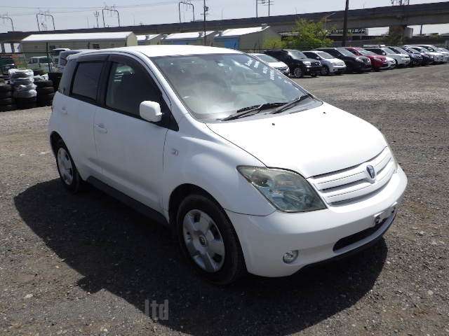 Toyota IST 2014 1500 CC Image