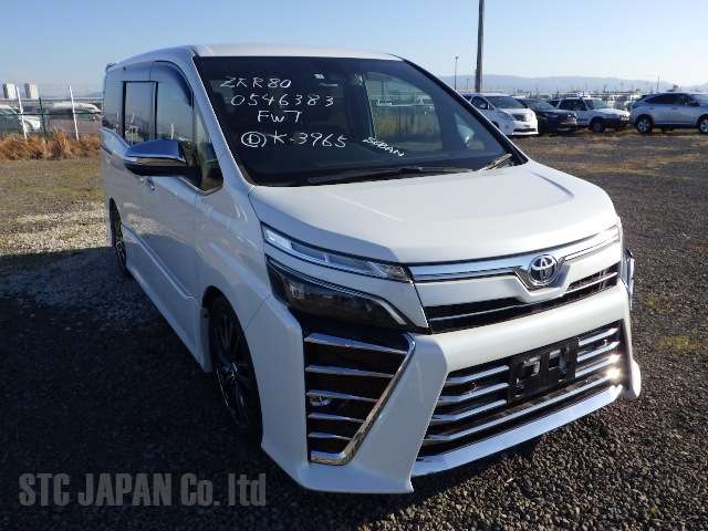 Toyota Voxy 2018 2000 CC Image