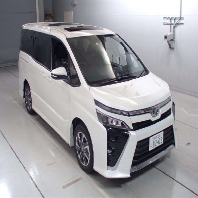 Toyota Voxy ZS 2017 2000 Image
