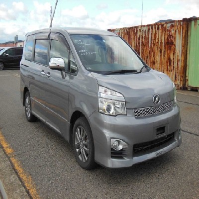 Toyota Voxy 2012 2000 Image