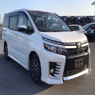 Toyota Voxy ZS 2018 2000 Image