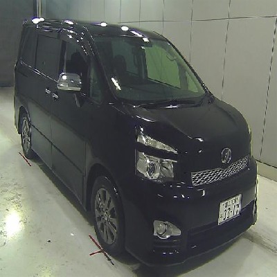 Toyota Voxy 2012 2000 Image