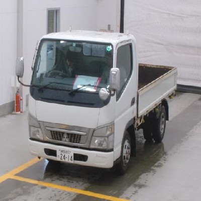 Buy Japanese Mitsubishi Canter At STC Japan