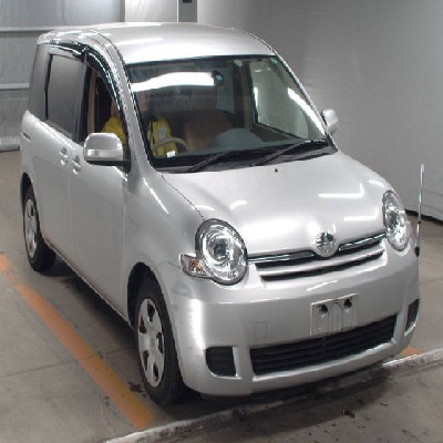 Toyota Sienta 2014 1500cc Image